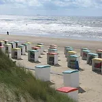 Hut-spot, Comfortabel Houten Tuinhuis Holiday home