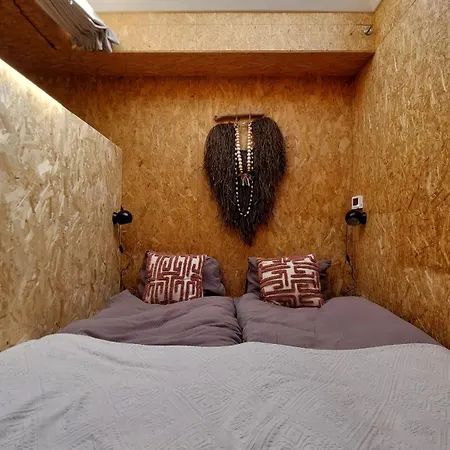 Hut-spot, Comfortabel Houten Tuinhuis Prázdninový dům Oud Ade