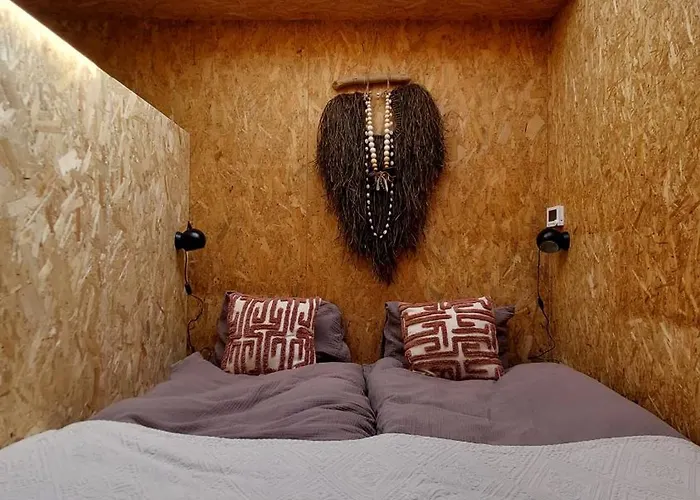 Hut-spot, Comfortabel Houten Tuinhuis Сasa de vacaciones Oud Ade