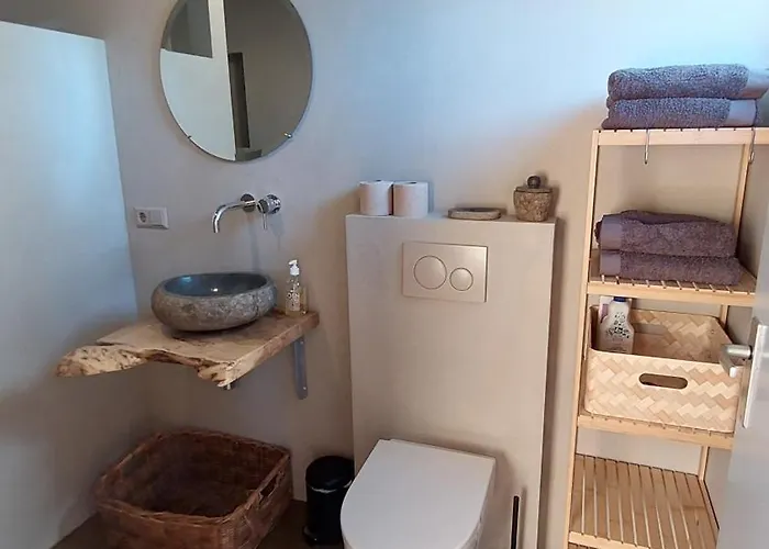 Hut-spot, Comfortabel Houten Tuinhuis Nyaraló